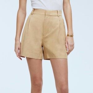 Madewell Women's Classic Tan Bermudas